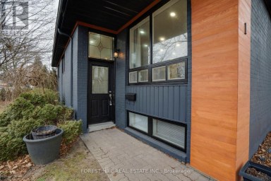 1 WILLIS DRIVE Aurora (Aurora Highlands) Ontario photo 2