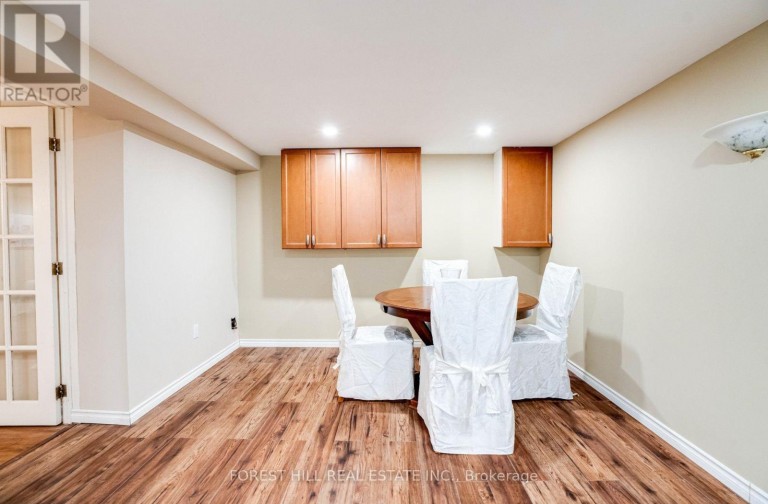 1 WILLIS DRIVE, Aurora (Aurora Highlands), Ontario, L4G2J8
