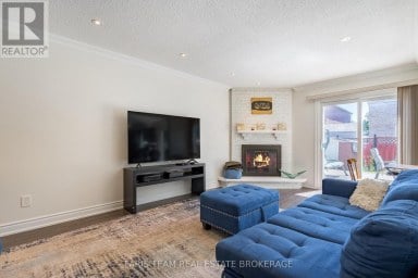 503 GROVE STREET E Barrie (Grove East) Ontario photo 17