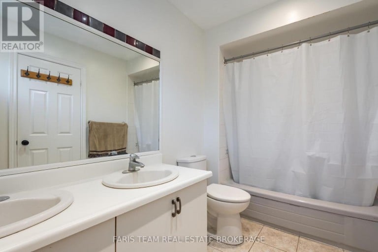 503 GROVE STREET E, Barrie (Grove East), Ontario, L4M5Z4