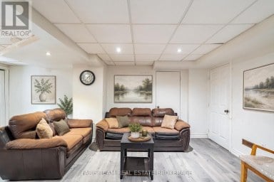 503 GROVE STREET E Barrie (Grove East) Ontario photo 34
