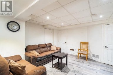 503 GROVE STREET E Barrie (Grove East) Ontario photo 35