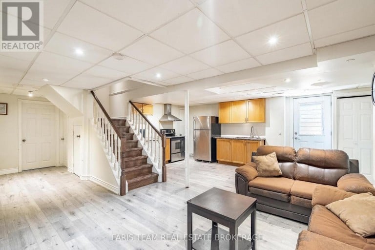 503 GROVE STREET E, Barrie (Grove East), Ontario, L4M5Z4