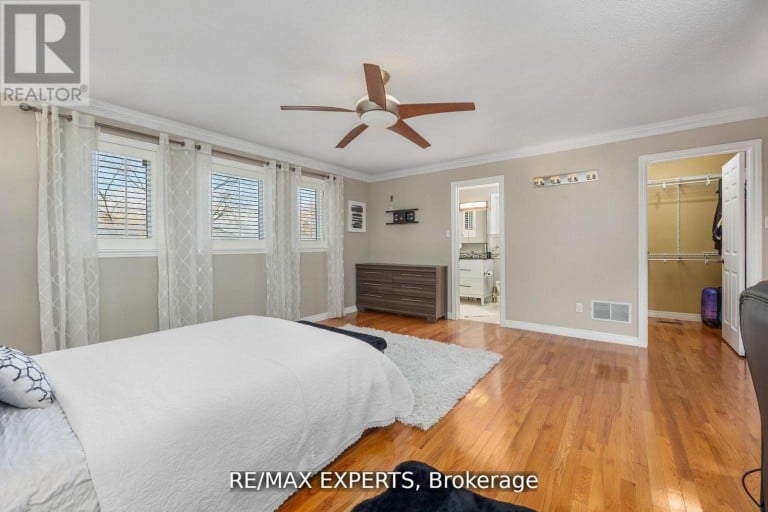482 MALAGA ROAD, Mississauga (Fairview), Ontario, L5B3W2