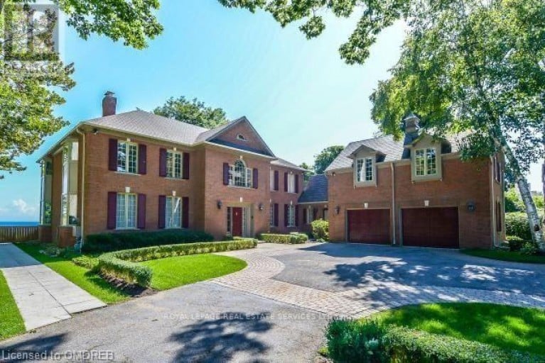 16 ENNISCLARE DRIVE W, Oakville (MO Morrison), Ontario, L6J4N2