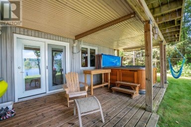760 Finns Bay RD N Laird Ontario photo 42