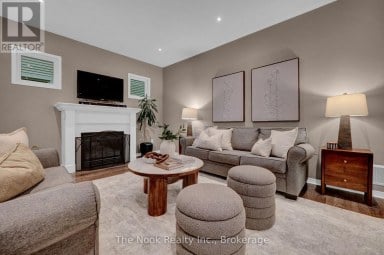 81 COLVILLE AVENUE S Clarington (Bowmanville) Ontario photo 15