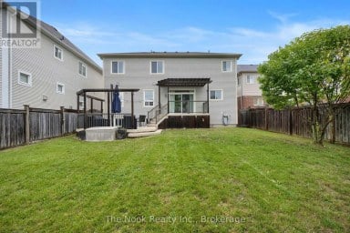 81 COLVILLE AVENUE S Clarington (Bowmanville) Ontario photo 36