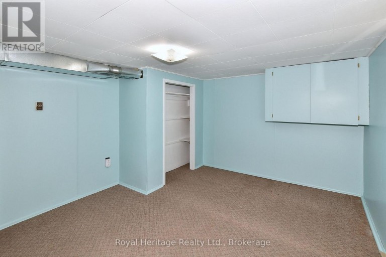 476 KING GEORGE STREET, Peterborough (Otonabee Ward 1), Ontario, K9J1S1
