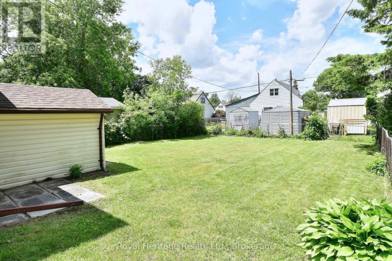 476 KING GEORGE STREET, Peterborough (Otonabee Ward 1), Ontario, K9J1S1