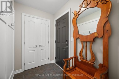 675 FIELDSTONE DRIVE, Kingston (Kingston East (Incl Barret Crt)) Ontario