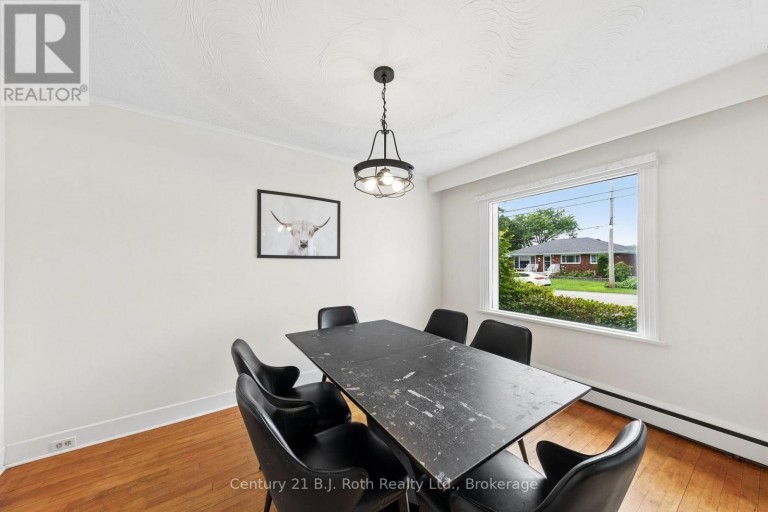 15 LUCY STREET, Penetanguishene, Ontario, L9M1K7
