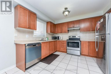 33 COPPERMILL DRIVE Brampton (Northwest Sandalwood Parkway) Ontario photo 17