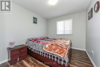 33 COPPERMILL DRIVE Brampton (Northwest Sandalwood Parkway) Ontario photo 25