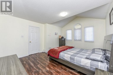 33 COPPERMILL DRIVE Brampton (Northwest Sandalwood Parkway) Ontario photo 28