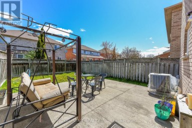 33 COPPERMILL DRIVE Brampton (Northwest Sandalwood Parkway) Ontario photo 39