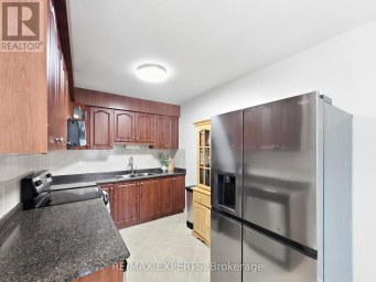 853 - 30 TANDRIDGE CRESCENT Toronto (Elms-Old Rexdale) Ontario photo 13