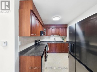 853 - 30 TANDRIDGE CRESCENT Toronto (Elms-Old Rexdale) Ontario photo 14