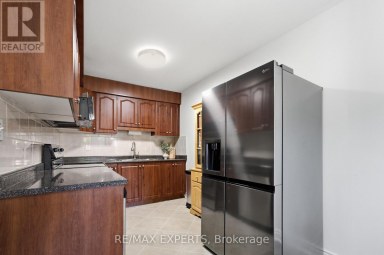 853 - 30 TANDRIDGE CRESCENT Toronto (Elms-Old Rexdale) Ontario photo 16