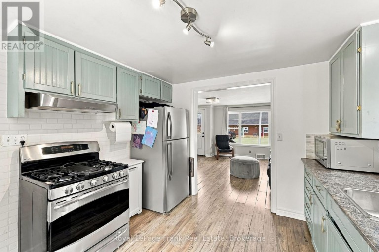 317 BAY STREET, Brock (Beaverton), Ontario, L0K1A0