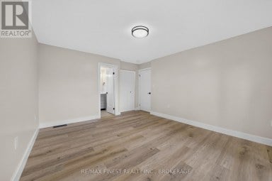 530 ROOSEVELT DRIVE, Kingston (City SouthWest) Ontario