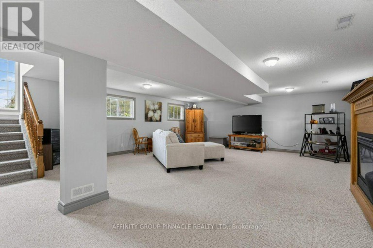 838 TRACEYS HILL ROAD, Kawartha Lakes (Emily), Ontario, K0L2W0