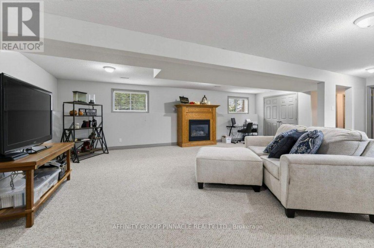 838 TRACEYS HILL ROAD, Kawartha Lakes (Emily), Ontario, K0L2W0