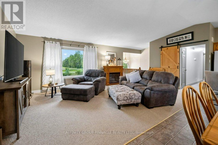 838 TRACEYS HILL ROAD, Kawartha Lakes (Emily), Ontario, K0L2W0