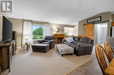 838 TRACEYS HILL ROAD Kawartha Lakes (Emily) Ontario photo 6