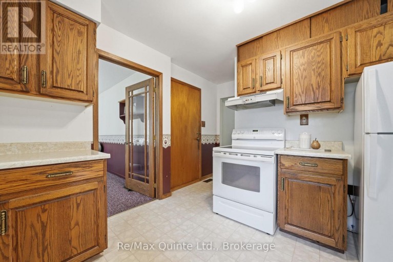 1678 COUNTY ROAD 3 ROAD, Prince Edward County (Ameliasburg Ward), Ontario, K0K1L0