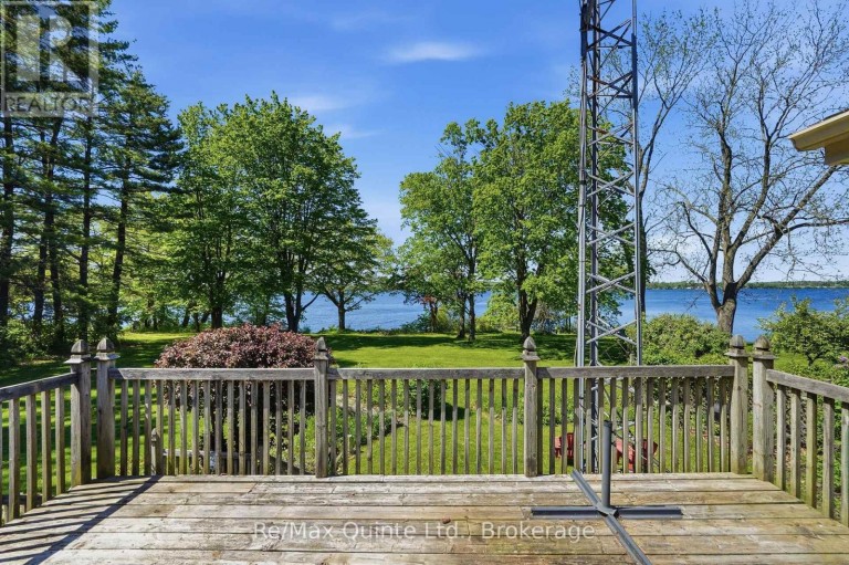 1678 COUNTY ROAD 3 ROAD, Prince Edward County (Ameliasburg Ward), Ontario, K0K1L0