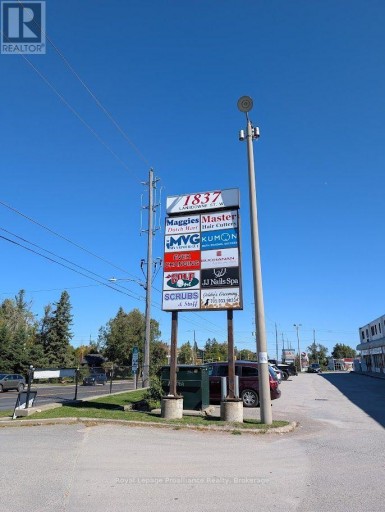 17 - 1837 LANSDOWNE STREET W, Peterborough (Otonabee Ward 1), Ontario, K9K1R4