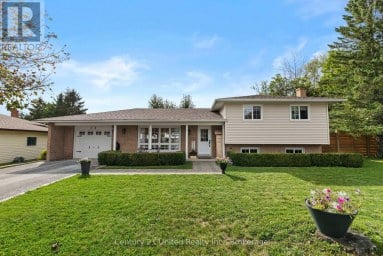 15 LAKEFIELD COURT Selwyn Ontario photo 1
