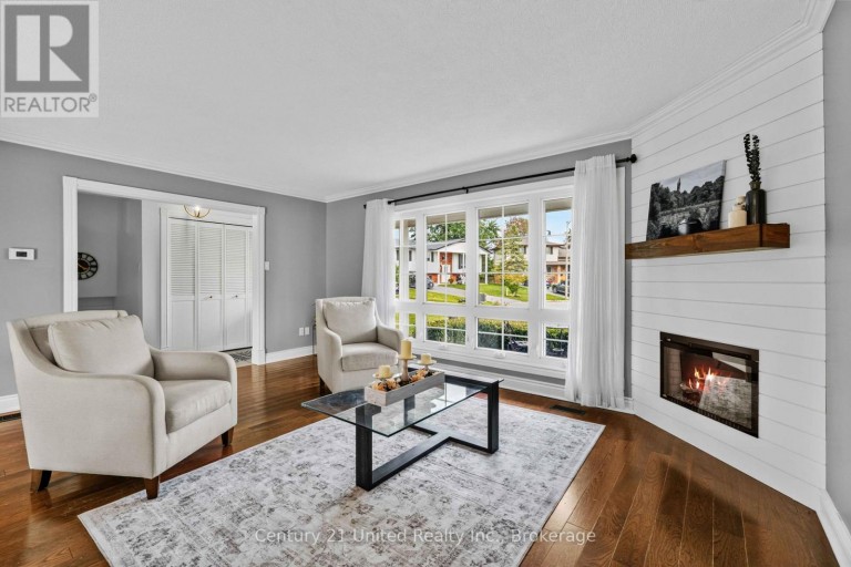 15 LAKEFIELD COURT, Selwyn, Ontario, K0L2H0