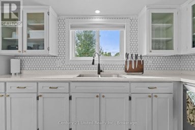 15 LAKEFIELD COURT Selwyn Ontario photo 16