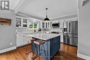 15 LAKEFIELD COURT Selwyn Ontario photo 2