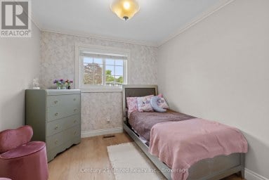 15 LAKEFIELD COURT Selwyn Ontario photo 22