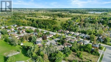 15 LAKEFIELD COURT Selwyn Ontario photo 46