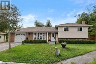 15 LAKEFIELD COURT Selwyn Ontario photo 6