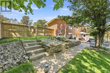 2 CRESTWOOD AVENUE Peterborough (Monaghan Ward 2) Ontario photo 34