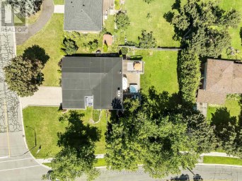 2 CRESTWOOD AVENUE Peterborough (Monaghan Ward 2) Ontario photo 42
