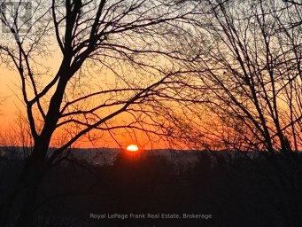2 CRESTWOOD AVENUE Peterborough (Monaghan Ward 2) Ontario photo 47