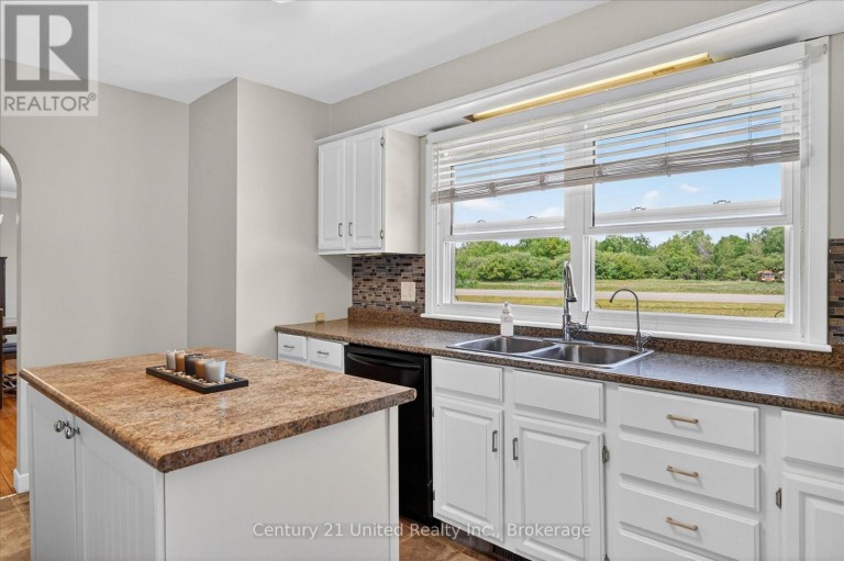 323 ST LAWRENCE STREET W, Centre Hastings, Ontario, K0K2K0