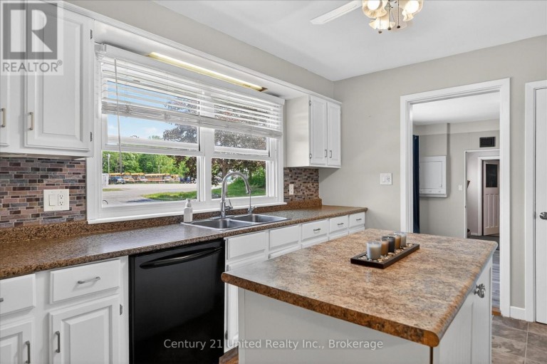 323 ST LAWRENCE STREET W, Centre Hastings, Ontario, K0K2K0