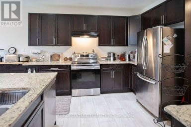 1586 NOAH BEND London North (North I) Ontario photo 14