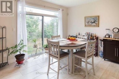 1586 NOAH BEND London North (North I) Ontario photo 17