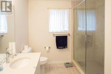 1586 NOAH BEND London North (North I) Ontario photo 27