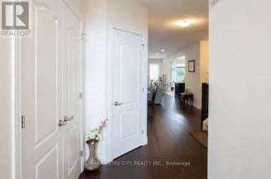 1586 NOAH BEND London North (North I) Ontario photo 5