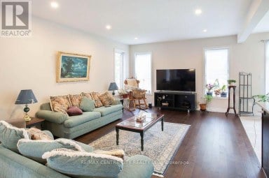 1586 NOAH BEND London North (North I) Ontario photo 8