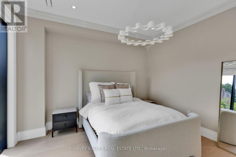 238 MELROSE AVENUE, Toronto (Lawrence Park North), Ontario, M5M1Z1